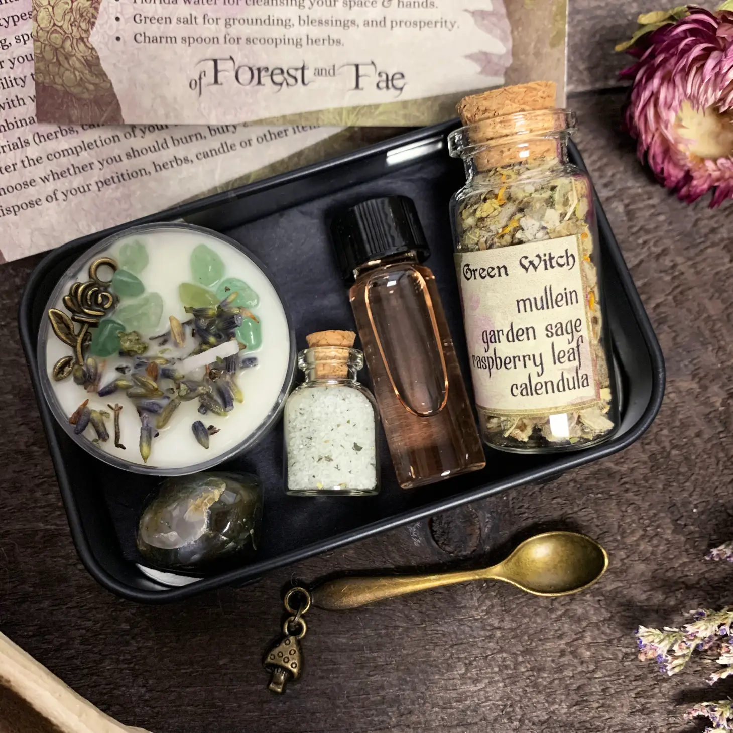 Green Witch Travel Altar - Image 3
